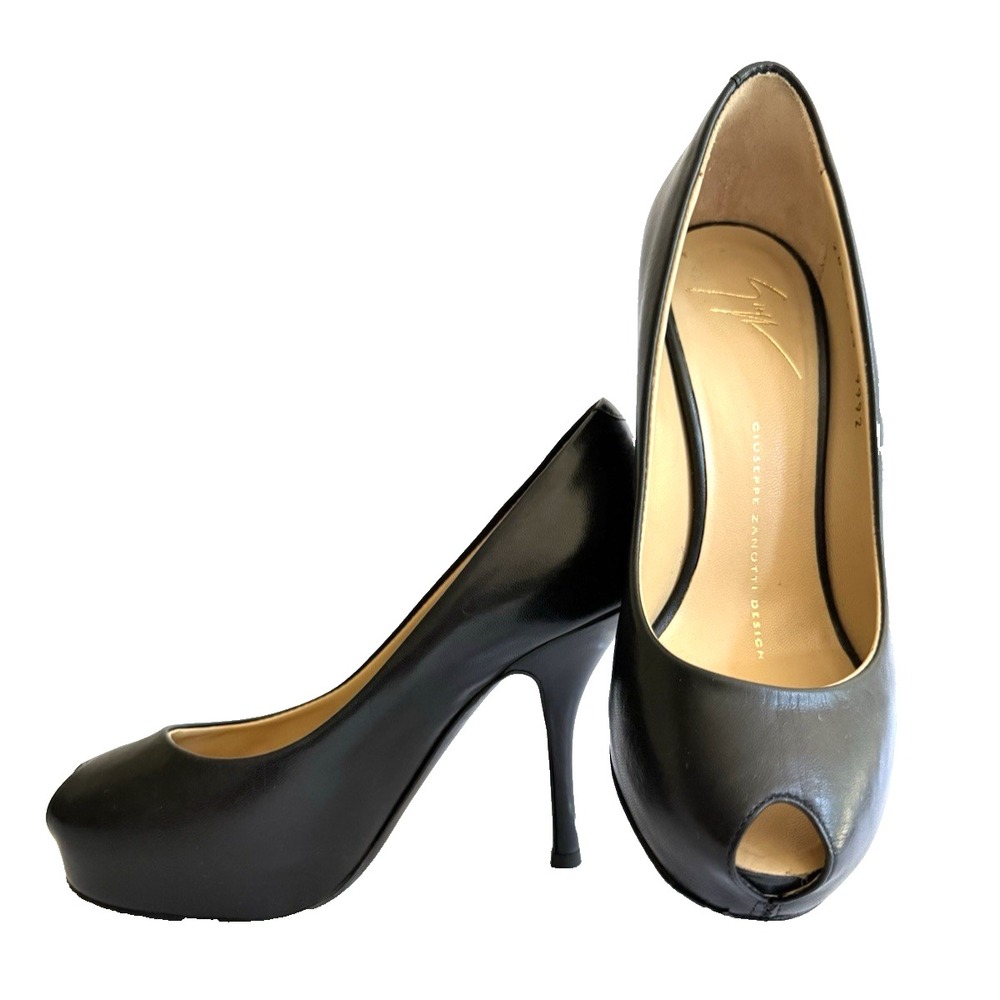 Guiseppe Zanotti Black Peep Toe Stiletto Pumps Size 5 / 35